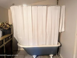 2 bedrooms House in Hunlock Creek, USA No. 370805