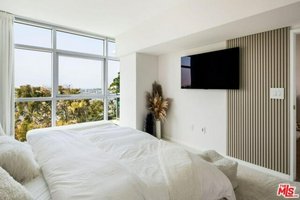 2 bedrooms House in Marina del Rey, USA No. 371147