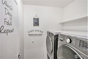 6 bedrooms House in Firestone, USA No. 371422