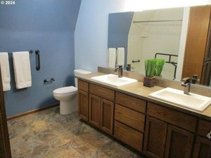 3 bedrooms House in Eugene, USA No. 371598