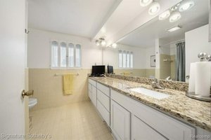 4 bedrooms House in Southfield, USA No. 371606