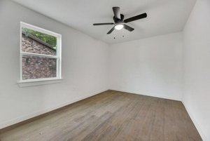 3 bedrooms House in Grand Prairie, USA No. 372144