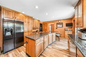 5 bedrooms House in Genoa, USA No. 372384