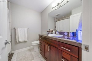 6 bedrooms House in Portland, USA No. 372392