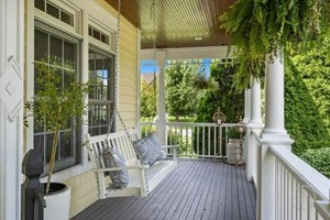 5 bedrooms House in Saint Charles, USA No. 372535