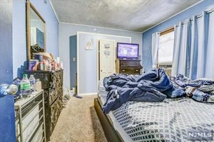 5 bedrooms House in Newark, USA No. 372977