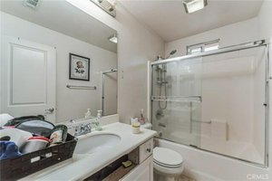 2 bedrooms House in Saugus, USA No. 373291