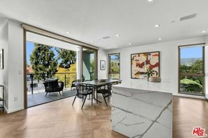 3 bedrooms House in Los Angeles, USA No. 374328