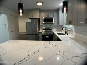 2 bedrooms House in Tobyhanna, USA No. 374621