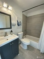 3 bedrooms House in Burien, USA No. 375006 - house in USA