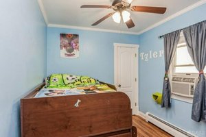 3 bedrooms House in Linden, USA No. 375559