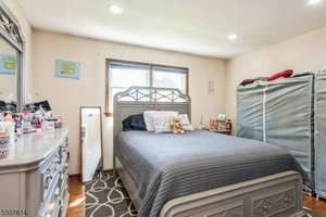 4 bedrooms House in Manville, USA No. 375623