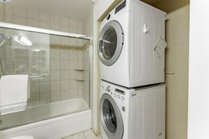 2 bedrooms House in Newark, USA No. 375702