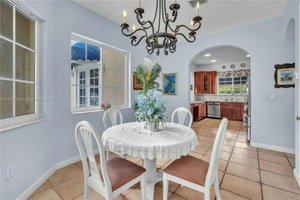 5 bedrooms House in Coral Gables, USA No. 376649