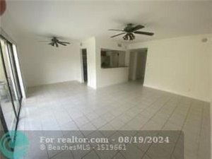 2 bedrooms House in Coral Springs, USA No. 376723