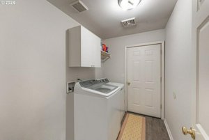 3 bedrooms House in Winston, USA No. 376729