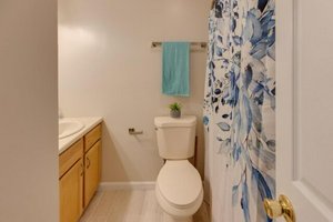 3 bedrooms House in Newbury, USA No. 377357