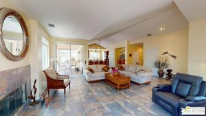 2 bedrooms House in Palm Springs, USA No. 377386