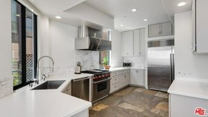 7 bedrooms House in Malibu, USA No. 377620