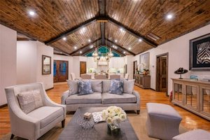 4 bedrooms House in Broken Bow, USA No. 377841