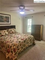 4 bedrooms House in North Wilkesboro, USA No. 377943 - house in USA