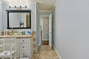 3 bedrooms House in Paris, USA No. 377945