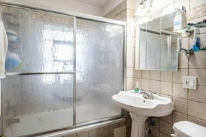 8 bedrooms House in Chicago, USA No. 378057