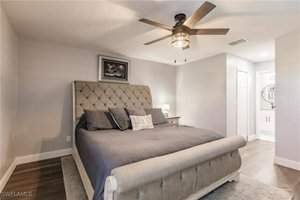 4 bedrooms House in Cape Coral, USA No. 378061