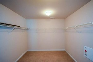 5 bedrooms House in Locust Grove, USA No. 378063