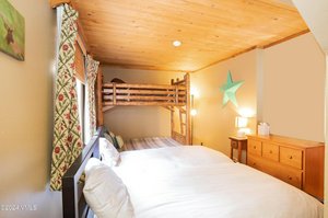 2 bedrooms Cafe / restaurant in Vail, USA No. 45