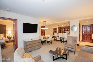 2 bedrooms Cafe / restaurant in Beaver Creek, USA No. 560255