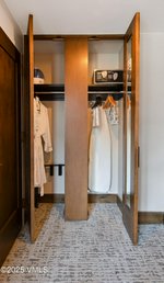 1 bedroom Cafe / restaurant in Avon, USA No. 560256 - Image 6