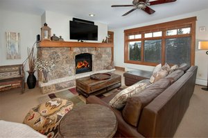 3 bedrooms Cafe / restaurant in Keystone, USA No. 560267