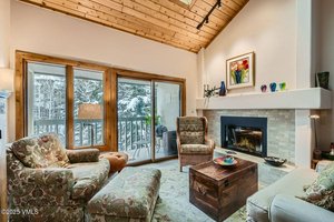 2 bedrooms Cafe / restaurant in Beaver Creek, USA No. 560277