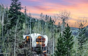 4 bedrooms Cafe / restaurant in Vail, USA No. 560288