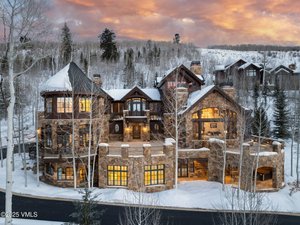 7 bedrooms Commercial property in Edwards, USA No. 560289