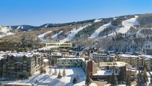 3 bedrooms Cafe / restaurant in Vail, USA No. 560299