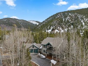 5 bedrooms Commercial property in Keystone, USA No. 560322