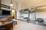 4 bedrooms Commercial property in Edwards, USA No. 77 - Image 17