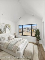 4 bedrooms Commercial property in Basalt, USA No. 85 - Image 16