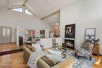 4 bedrooms Commercial property in Carbondale, USA No. 91 - Image 9