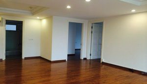 3 bedrooms Apartment in Tay Ho, Vietnam No. 15657