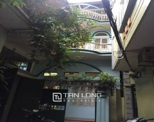 150m² House in Ba Dinh, Vietnam No. 212