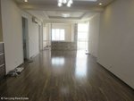 3 bedrooms Apartment in Tay Ho, Vietnam No. 281 - apartment in Vietnam