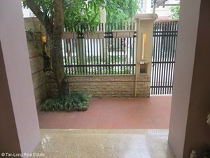 4 bedrooms Villa in Tay Ho, Vietnam No. 292