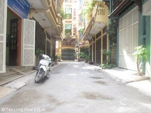 4 bedrooms House in Cau Giay, Vietnam No. 333