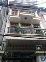 3 bedrooms House in Dong Da, Vietnam No. 353 - house in Vietnam